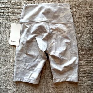 lululemon athletica Camouflage Gray Bike Shorts